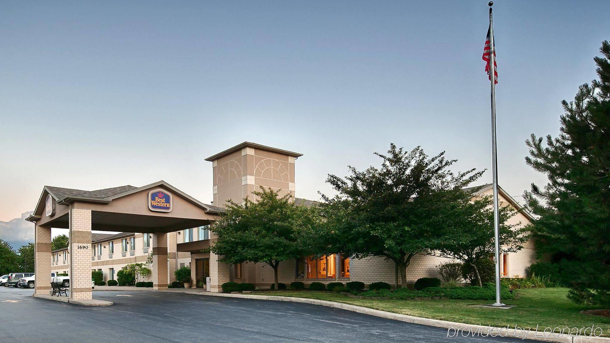 Best Western Fostoria Inn And Suites Exterior photo