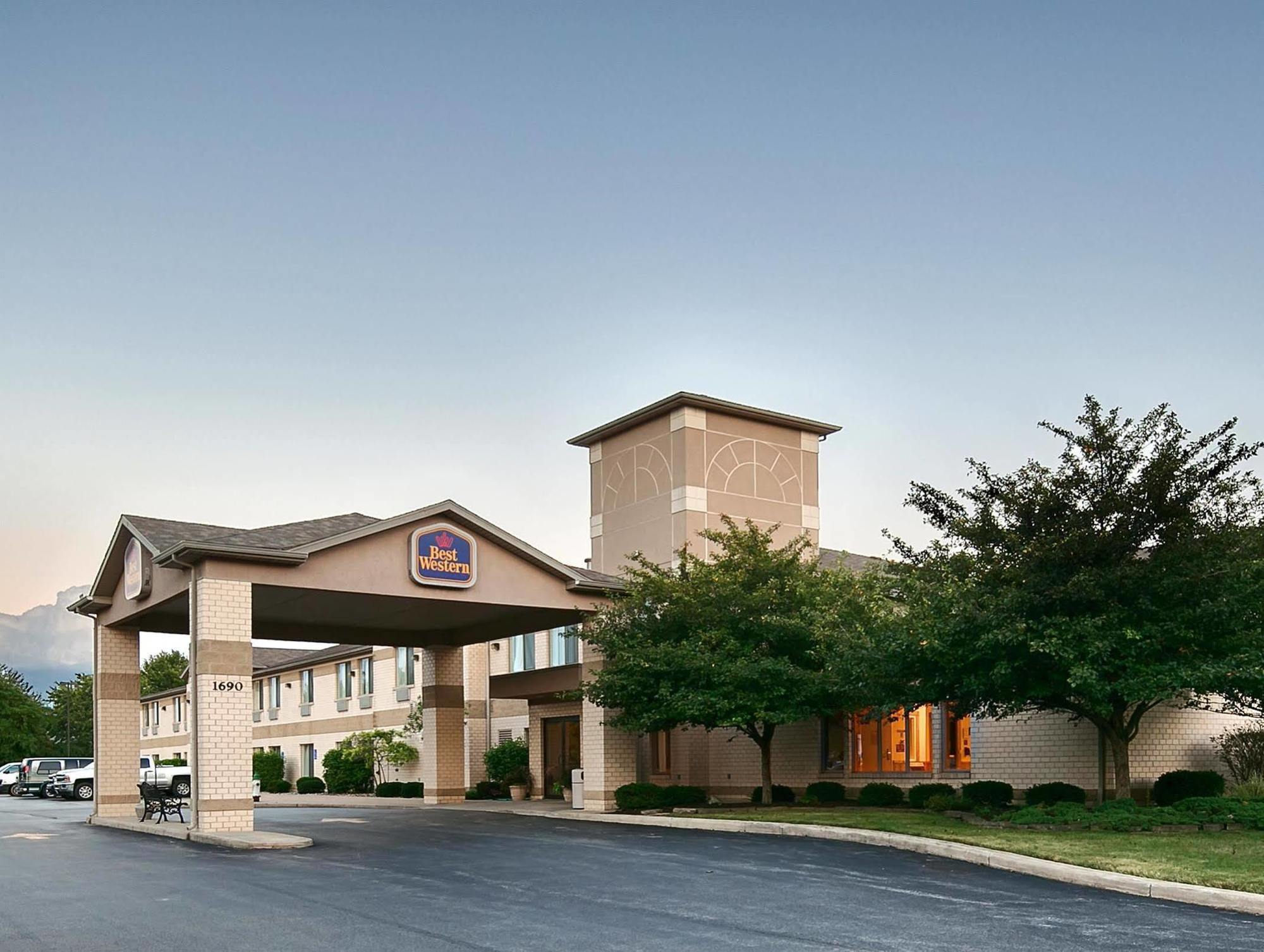 Best Western Fostoria Inn And Suites Exterior photo