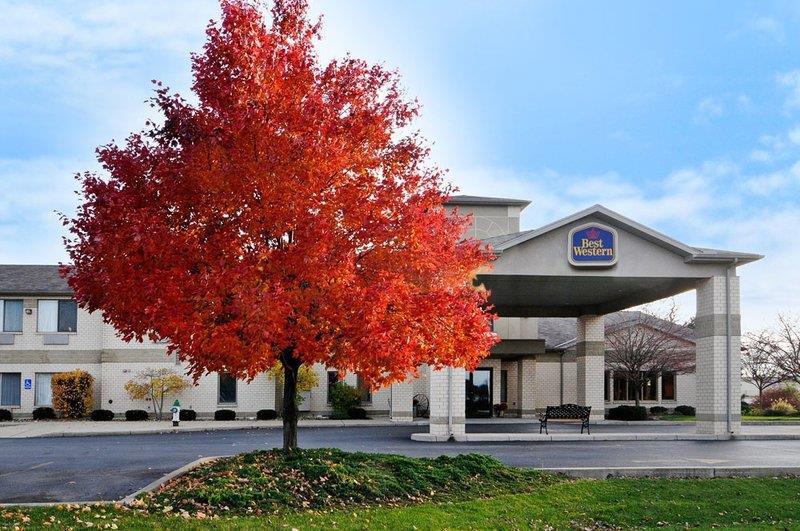 Best Western Fostoria Inn And Suites Exterior photo